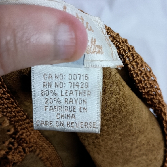 Fringed Vintage Boho Western,Hippie,Cowgirl Suede Leather Vest (#1,538)(C) - Picture 3 of 11